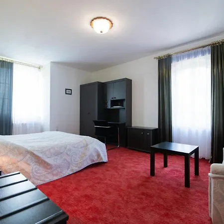 Kalman Pansio Bed & Breakfast Dunabogdany