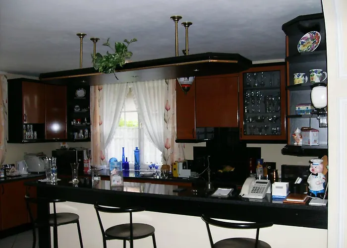 Bed & Breakfast Kalman Pansio 4*