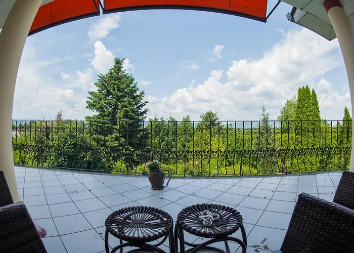 Kalman Pansio Bed & Breakfast 4*